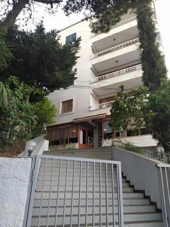 Jozi Kaiser Apartment 4 Durrës